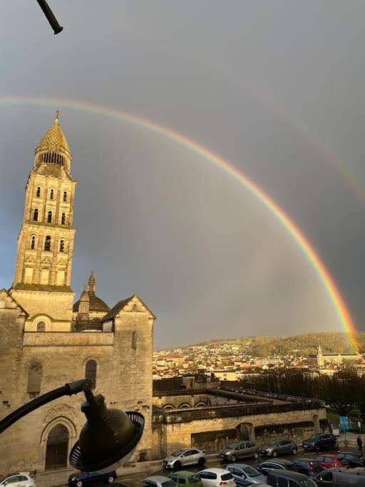 Ferienwohnung Superbe Duplex Vue Cathedrale Exceptionnelle Périgueux Exterior foto