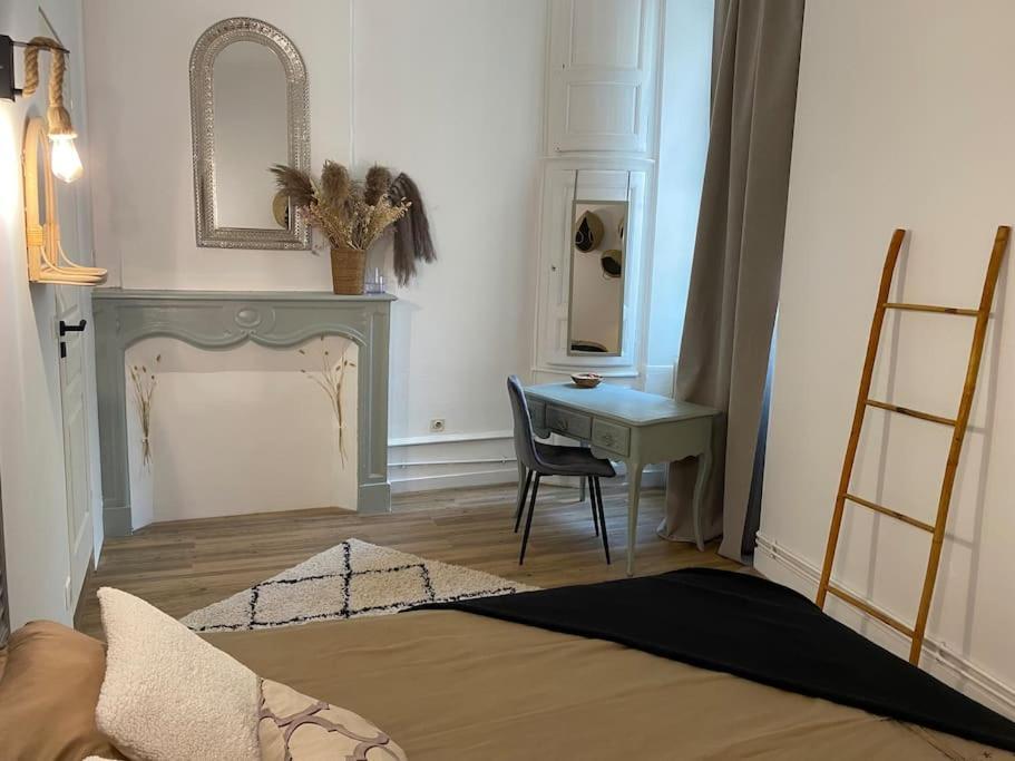 Ferienwohnung Superbe Duplex Vue Cathedrale Exceptionnelle Périgueux Exterior foto